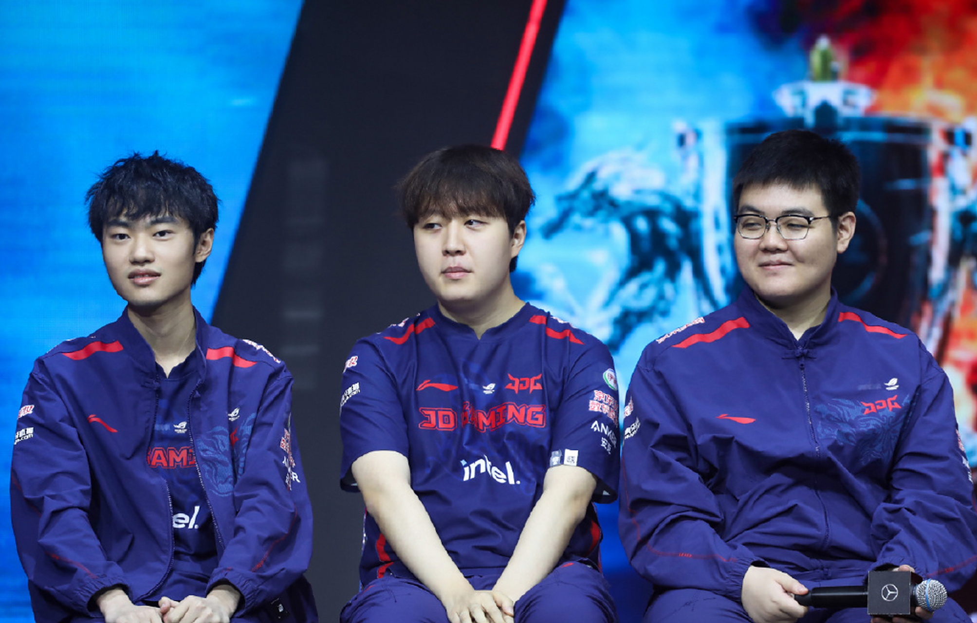 EDG绝地反击JDG，Rekkles完成帽子戏法