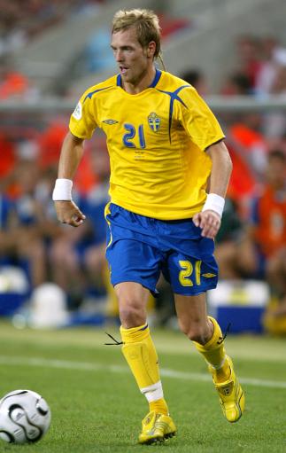 英格兰队横扫瑞典队，奥恰洛夫关键制胜的简单介绍