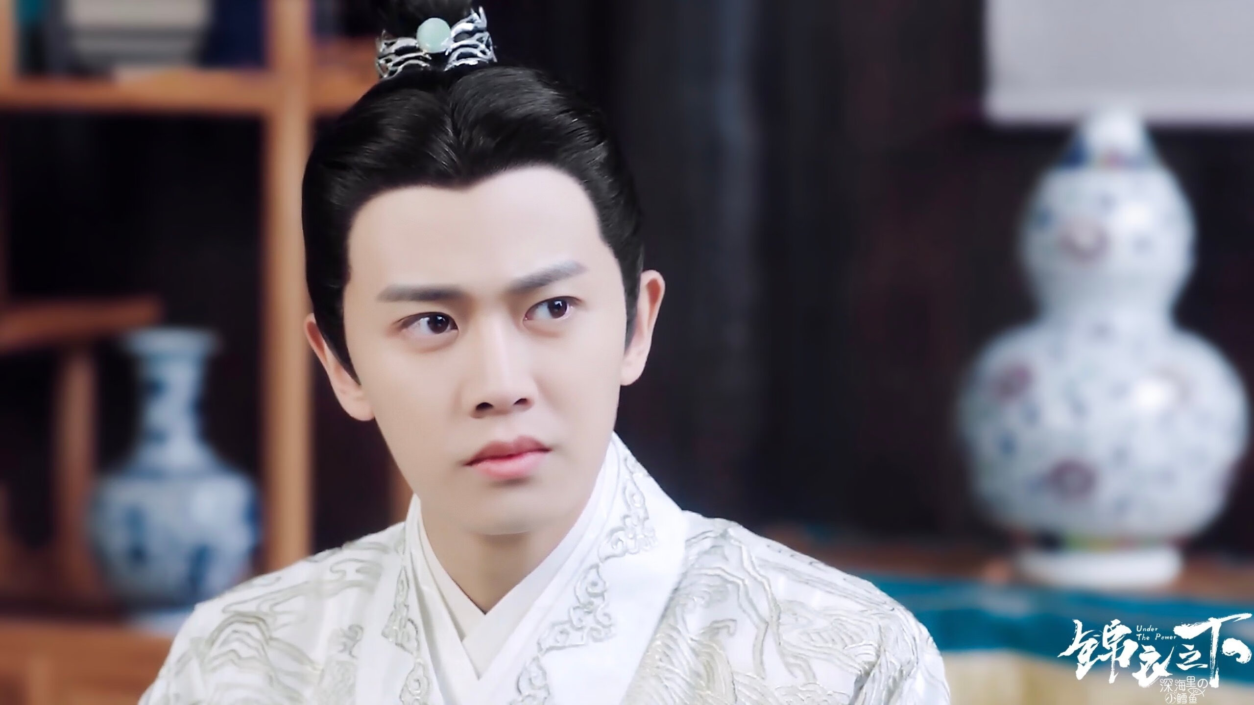 爱游戏官方-逆袭之翼，红牛二队绝地翻盘，勒克莱尔火热状态难救法拉利