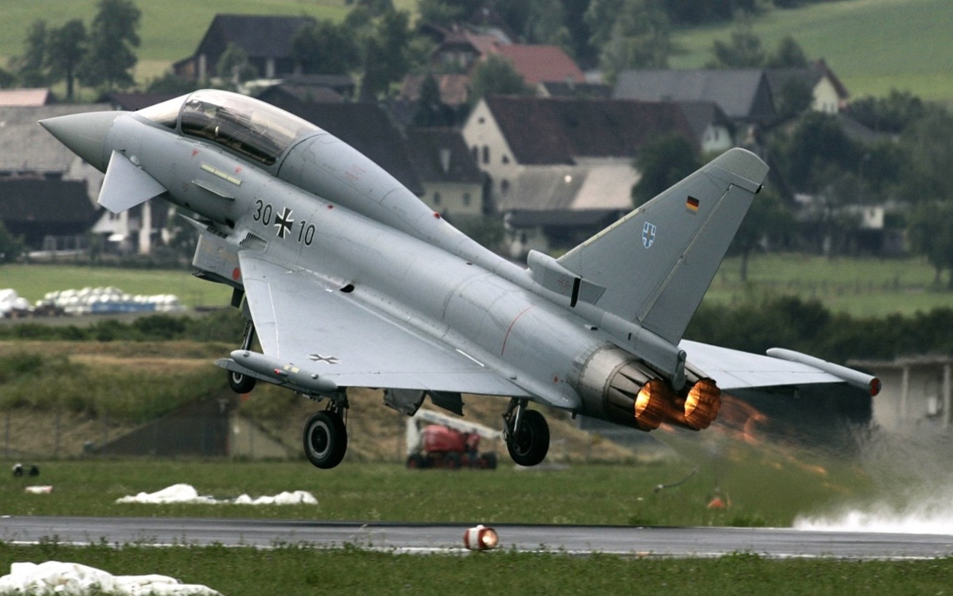 字母哥存在感拉满演绎王者归来，猛龙提前终结悬念湖人黯然失色