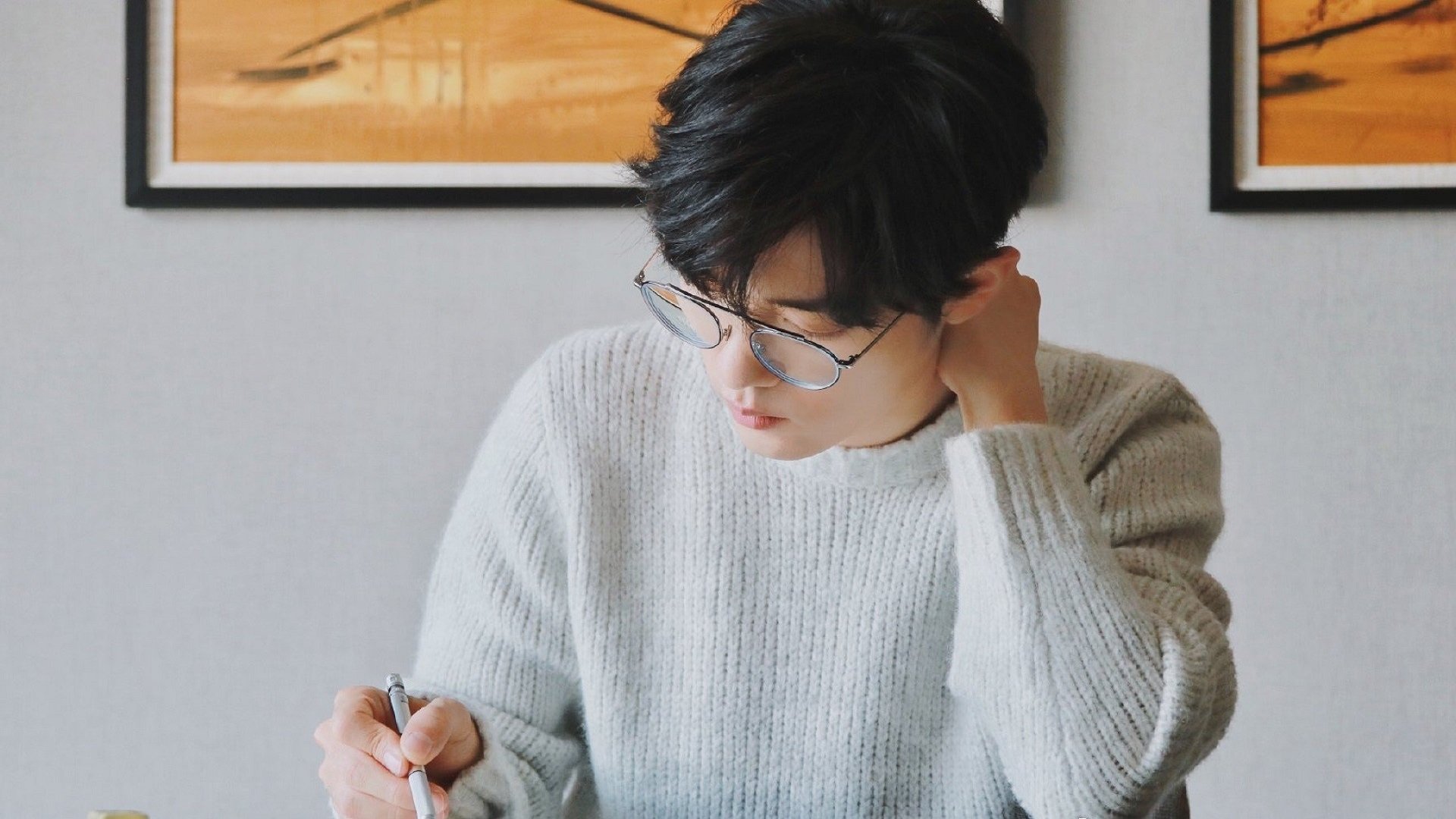 广东队竟不敌马刺！拉文42+7统治攻防，全场最佳无争议