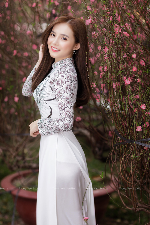 工业之盾与冰封的太阳，克莱·汤普森的压制级艺术，如何铸就山西的团队胜利