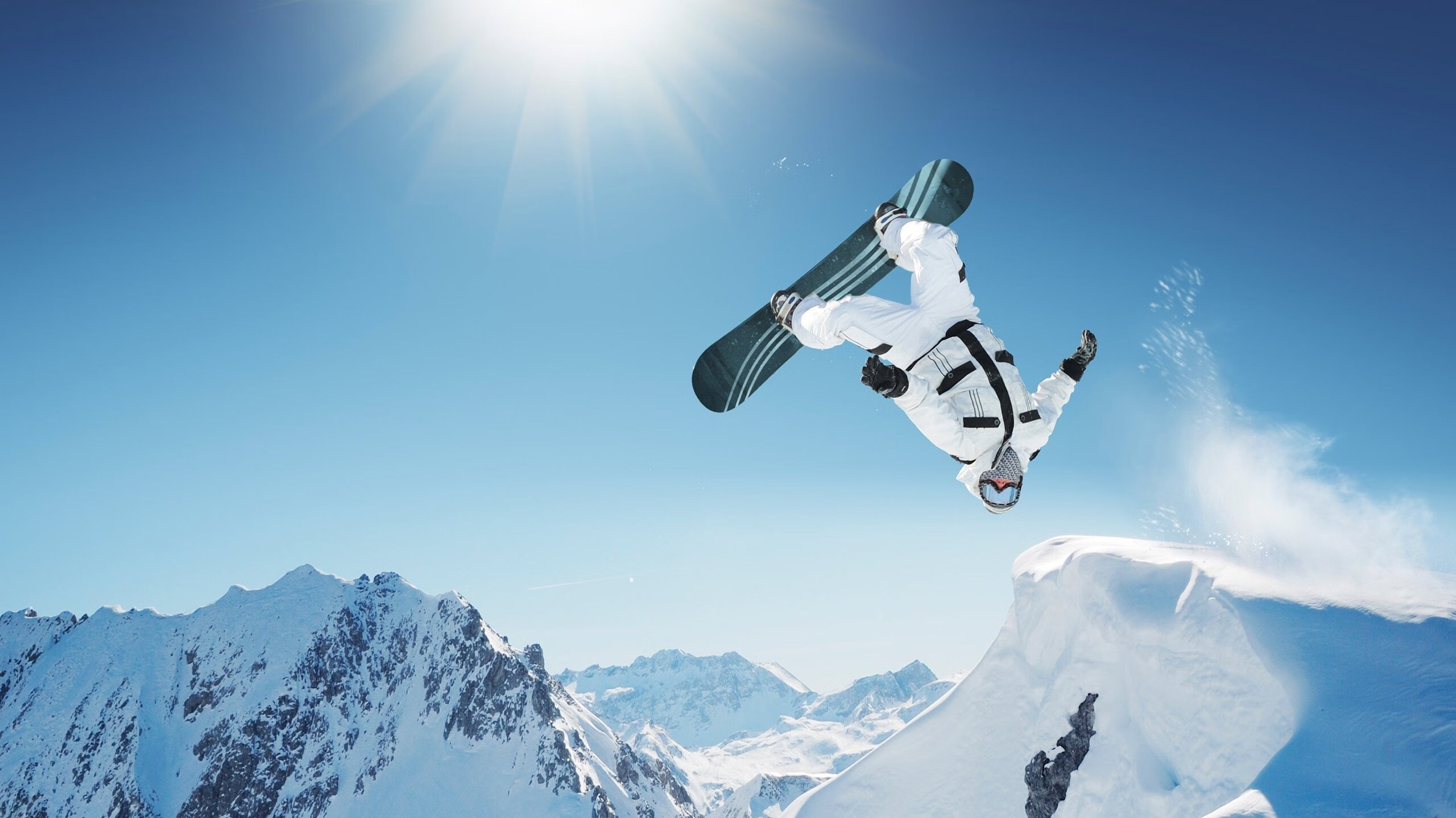 唯一性，唯一超越安菲尔德的嘶吼，是奥斯梅恩心脏的轰鸣