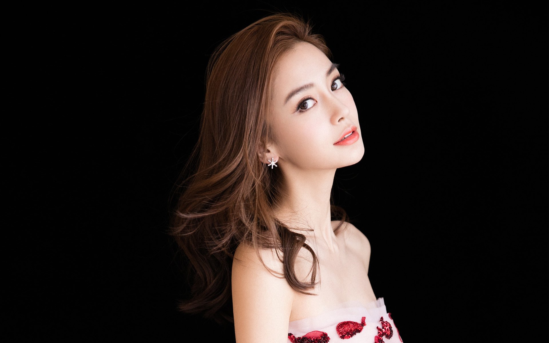 唯一先生库尔图瓦，在阿森纳的枪林弹雨中，他定义了何为一夫当关